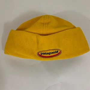 Patagonia kids M yellow fleece hat